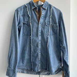 SACAI LIGHT WASH DENIM BUTTON DOWN SHIRT - SIZE 1 (SMALL)